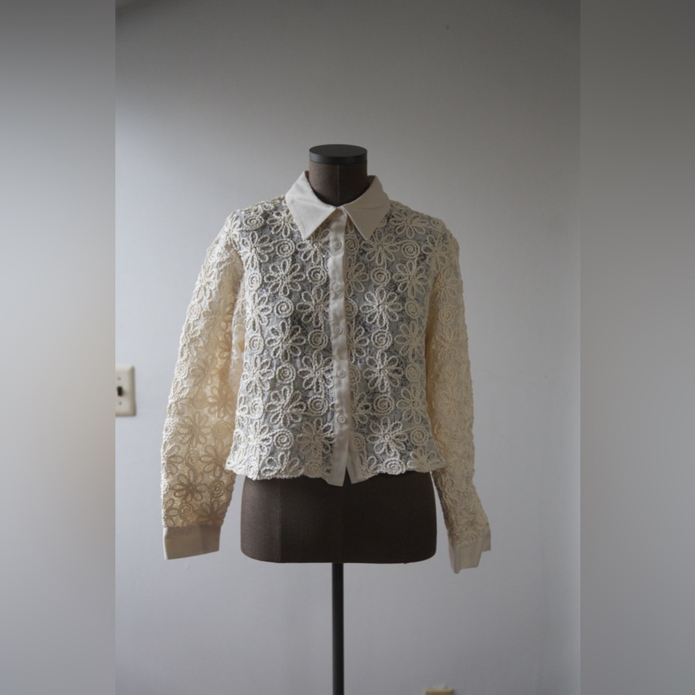 Zara Lace Crop Shirt